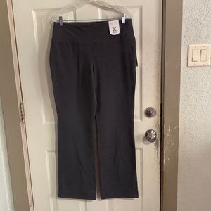 NWT. Xersion Brand  Pull On Pants
